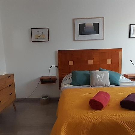 קפסטן La Pause Sous Le Pin B&B Chambres D'Hotes מראה חיצוני תמונה