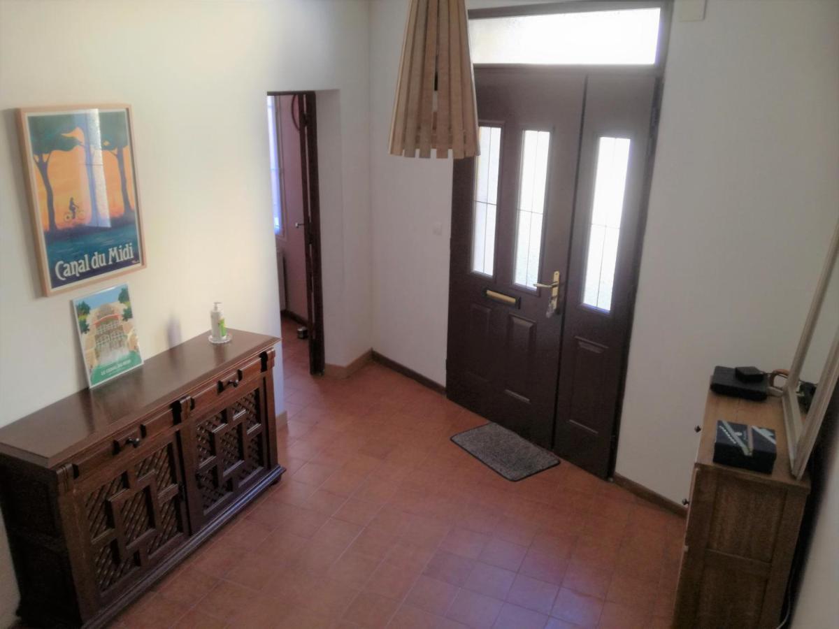 קפסטן La Pause Sous Le Pin B&B Chambres D'Hotes מראה חיצוני תמונה