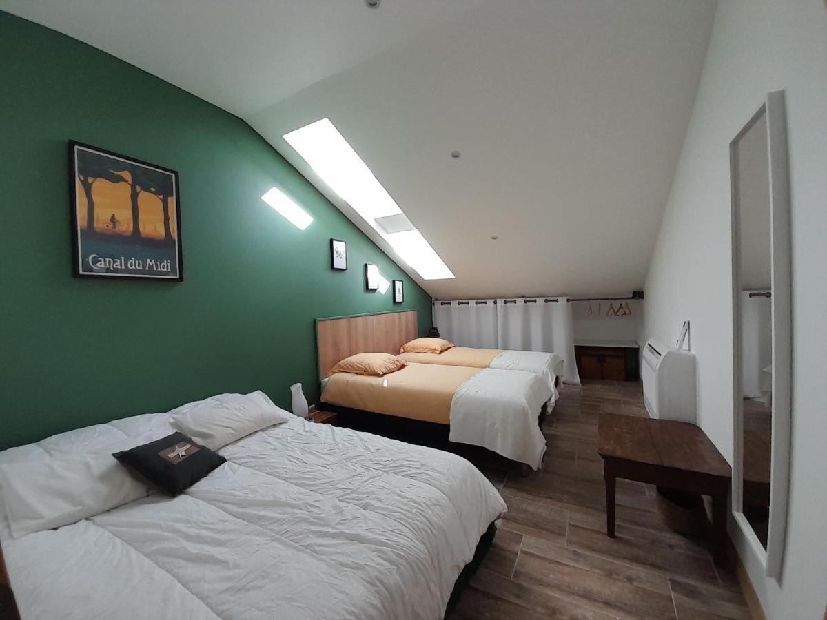 קפסטן La Pause Sous Le Pin B&B Chambres D'Hotes מראה חיצוני תמונה